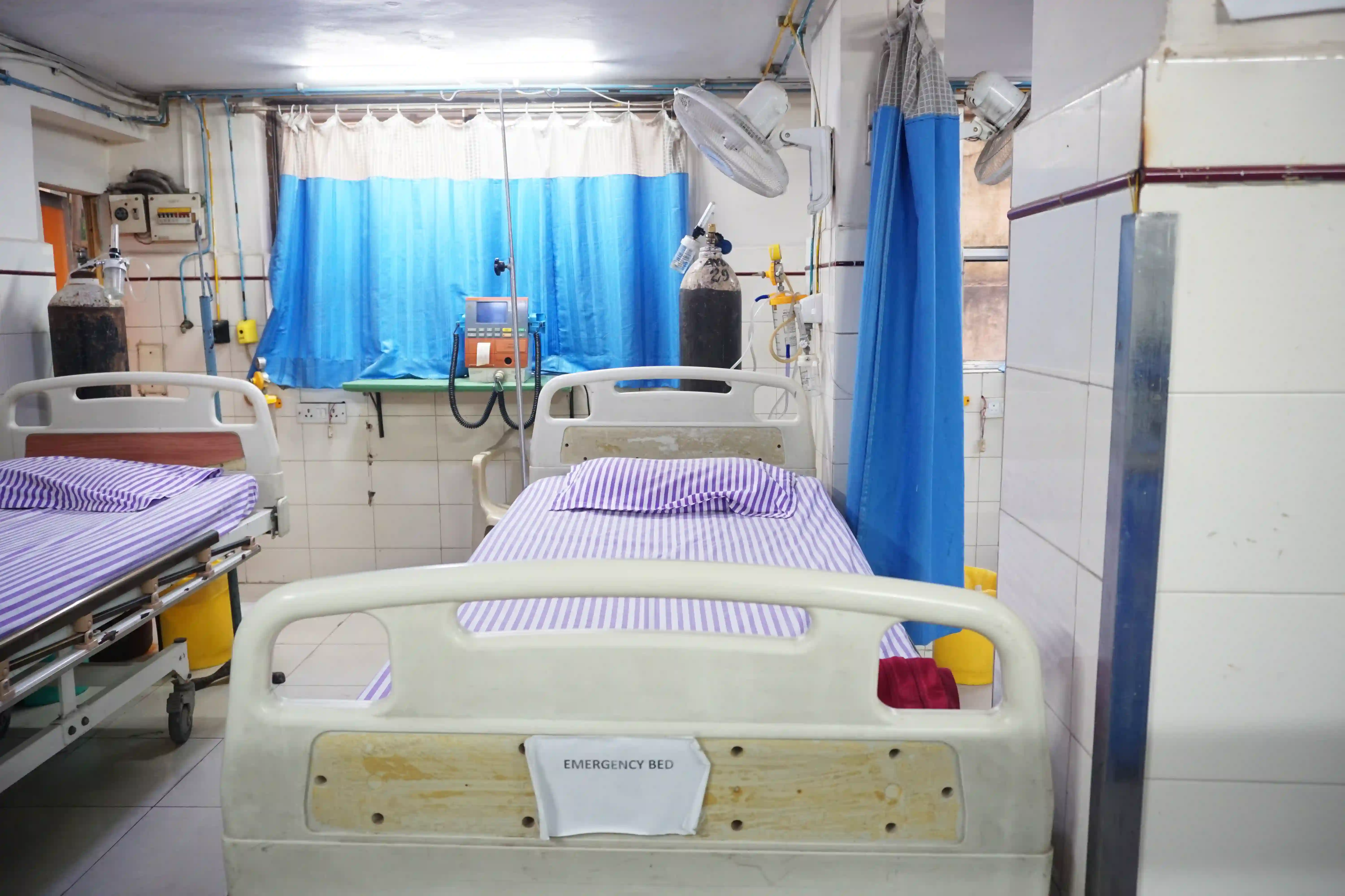 Casuality Room